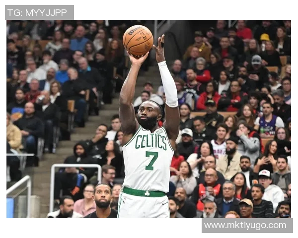 明天激战即将开启科内特现场助阵昔日球队凯尔特人 明天激战即将开启科内特现场助阵昔日球队凯尔特人